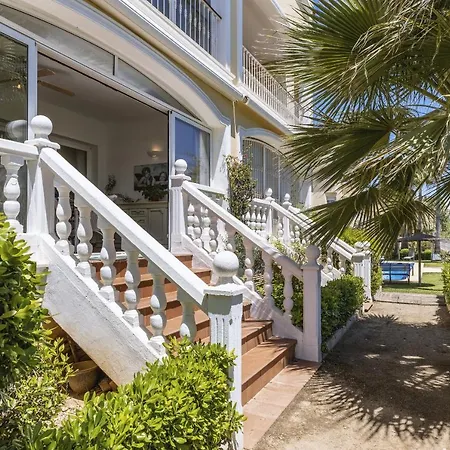 Jardines Del Sol Apartment