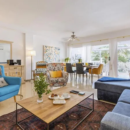 Jardines Del Sol Apartment